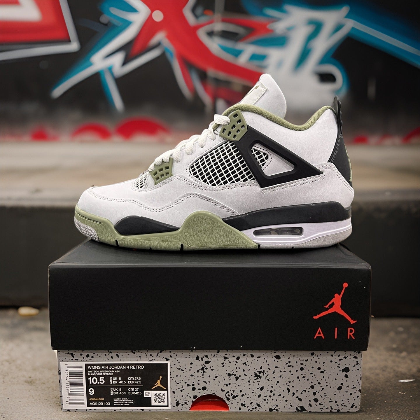 Jordan 4 Seafoam